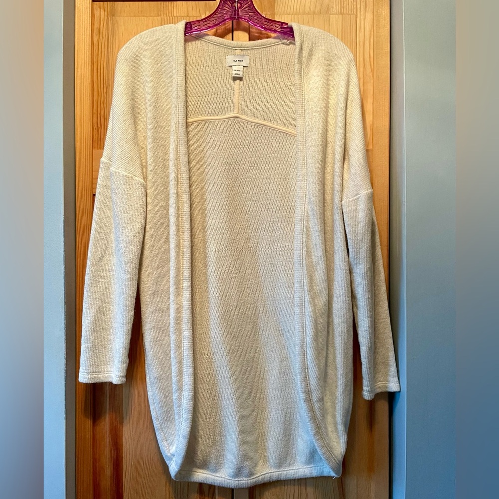 Old Navy Girl’s Cream Cardigan Size XL (14)